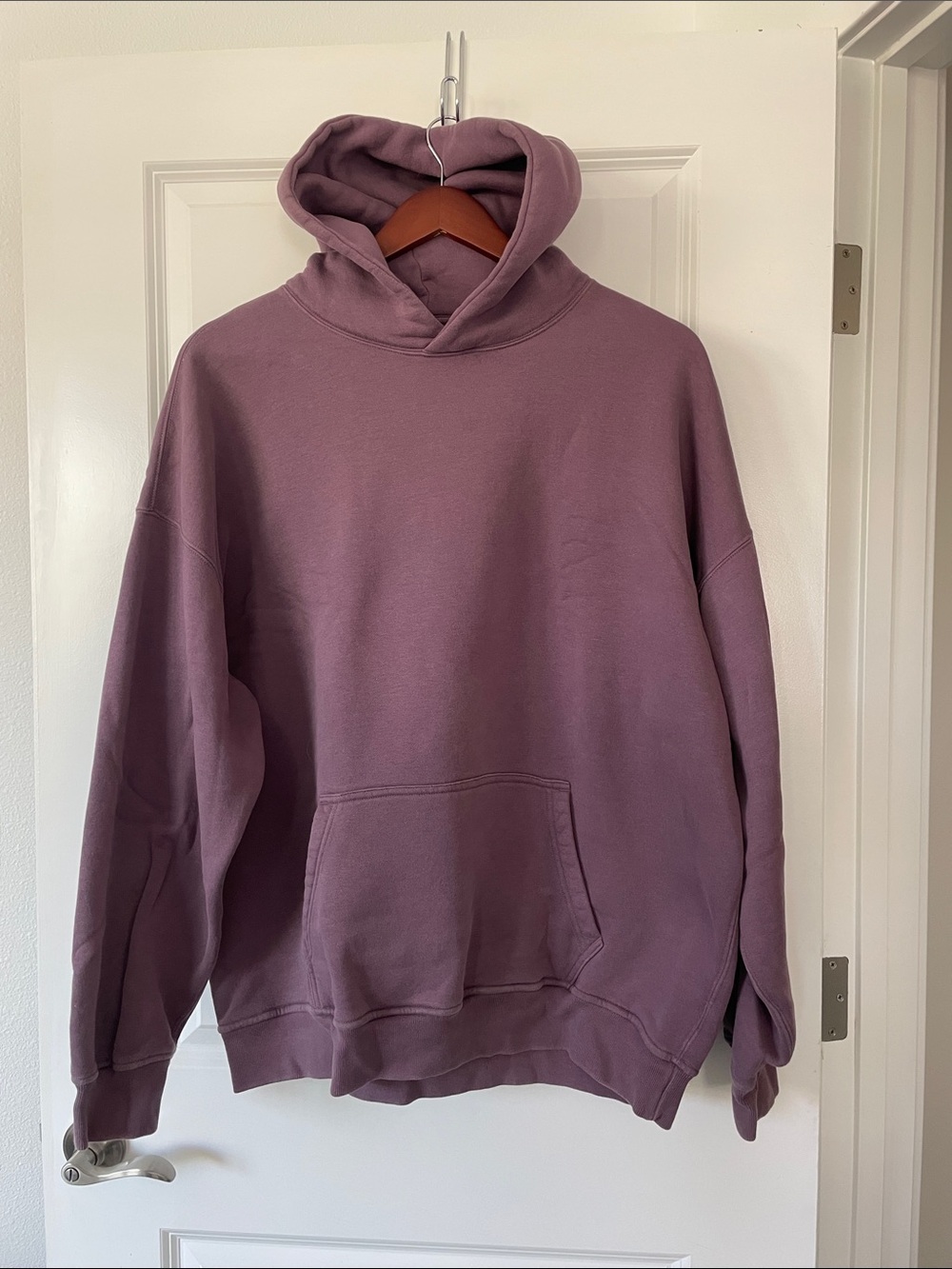 Abercrombie & Fitch Mauve Pullover Hoodie